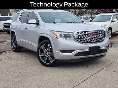 Used 2017 GMC Acadia Denali w/ Technology Package image 28