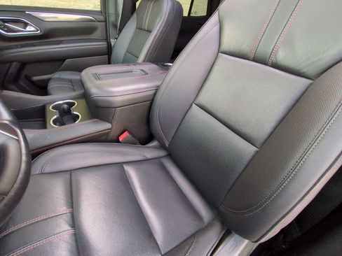 Used 2022 Chevrolet Tahoe RST w/ Luxury Package image 11