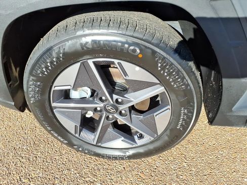 Used 2026 Hyundai Tucson SEL image 9