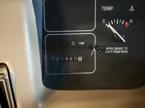 Used 1995 Buick Roadmaster Estate RWD image 90