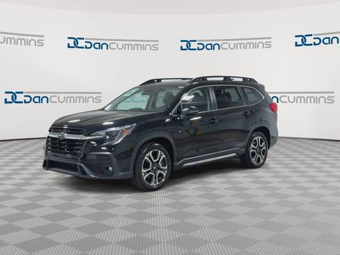 Used 2023 Subaru Ascent Limited AWD/4WD image 4