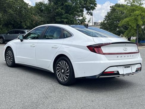 Certified 2023 Hyundai Sonata Limited w/ Cargo Package FWD image 11