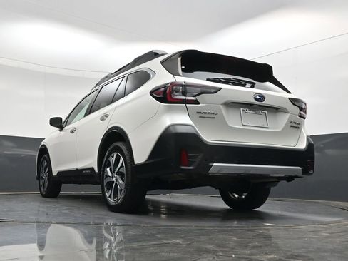 Used 2020 Subaru Outback Touring XT AWD/4WD image 34