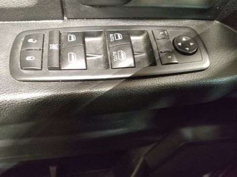 Used 2017 RAM 1500 Tradesman w/ Popular Equipment Group AWD/4WD image 27