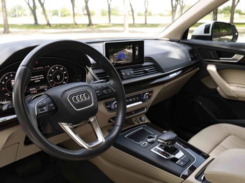 Used 2019 Audi Q5 2.0T Premium Plus AWD/4WD image 16
