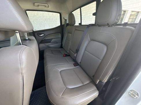 Certified 2018 GMC Canyon SLT w/ Driver Alert Package RWD image 25
