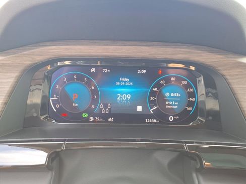 Certified 2025 Volkswagen Atlas SEL Premium R-Line image 12