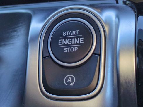 Certified 2021 Mercedes-Benz GLB 250 image 29