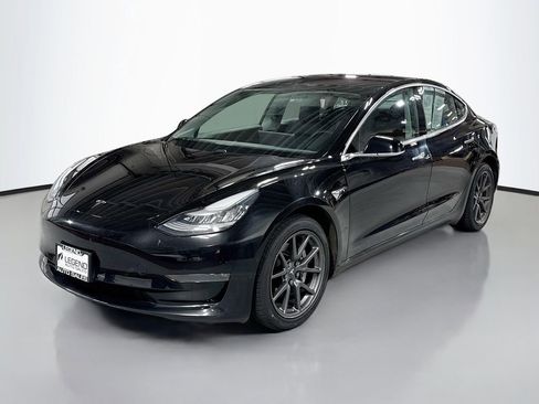 Used 2018 Tesla Model 3 Long Range image 1