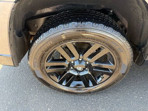 Used 2019 Toyota 4Runner Limited AWD/4WD image 11
