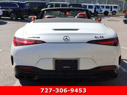 Used 2022 Mercedes-Benz SL 63 AMG 4MATIC w/ AMG Aerodynamic Package image 9