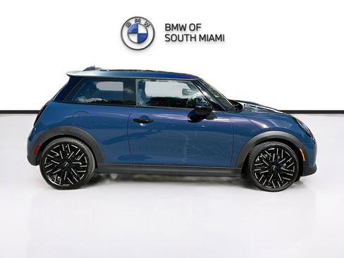 Certified 2025 MINI Cooper S image 8