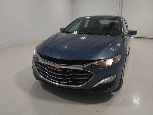 Used 2024 Chevrolet Malibu LT FWD image 15