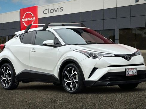 Used 2018 Toyota C-HR XLE image 10