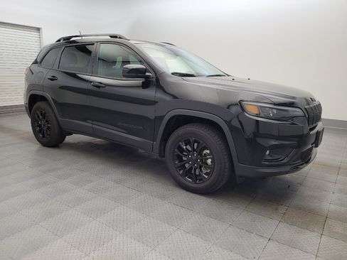 Used 2023 Jeep Cherokee Altitude Lux image 11