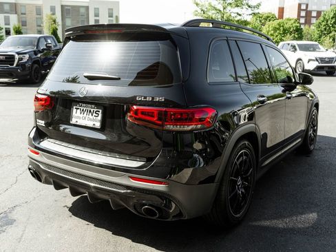Used 2022 Mercedes-Benz GLB 35 AMG 4MATIC image 37