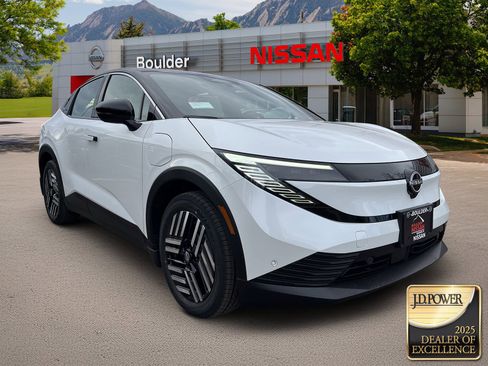 New 2026 Nissan Leaf SV+ w/ Floor Mat Package (SV+) image 1