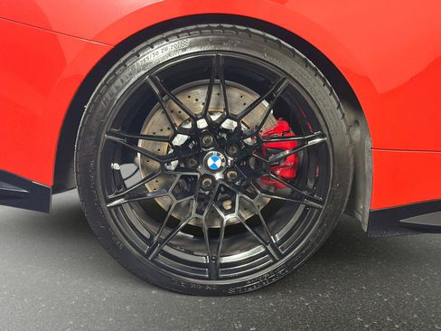 Used 2023 BMW M4 xDrive Competition w/ M Carbon Exterior Package AWD/4WD image 18