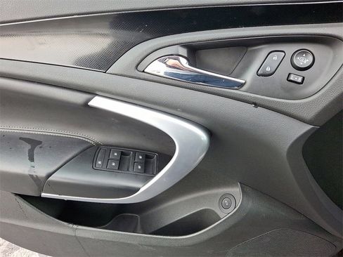 Used 2017 Buick Regal GS w/ Driver Confidence Package #2 image 14