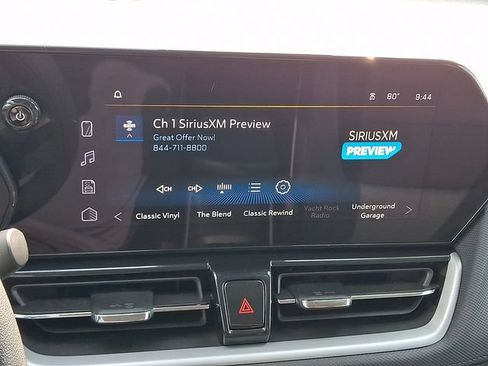 Used 2024 Chevrolet TrailBlazer LT w/ Driver Confidence Package AWD/4WD image 16