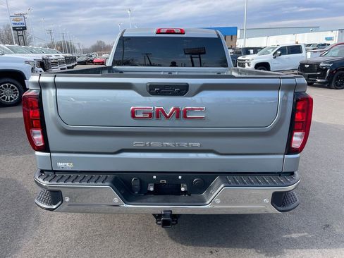 Used 2024 GMC Sierra 1500 Pro w/ Pro Value Package AWD/4WD image 4