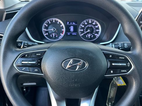 Used 2019 Hyundai Santa Fe SE image 22
