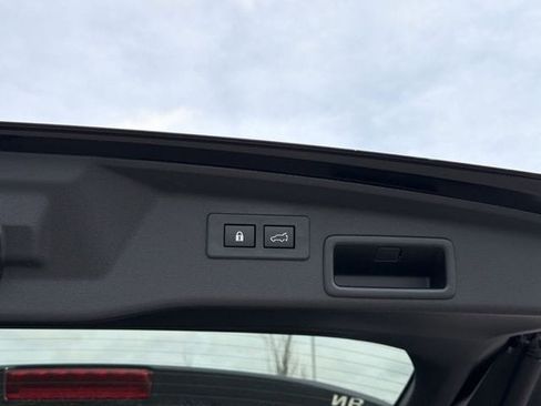 New 2026 Subaru Outback Limited image 16