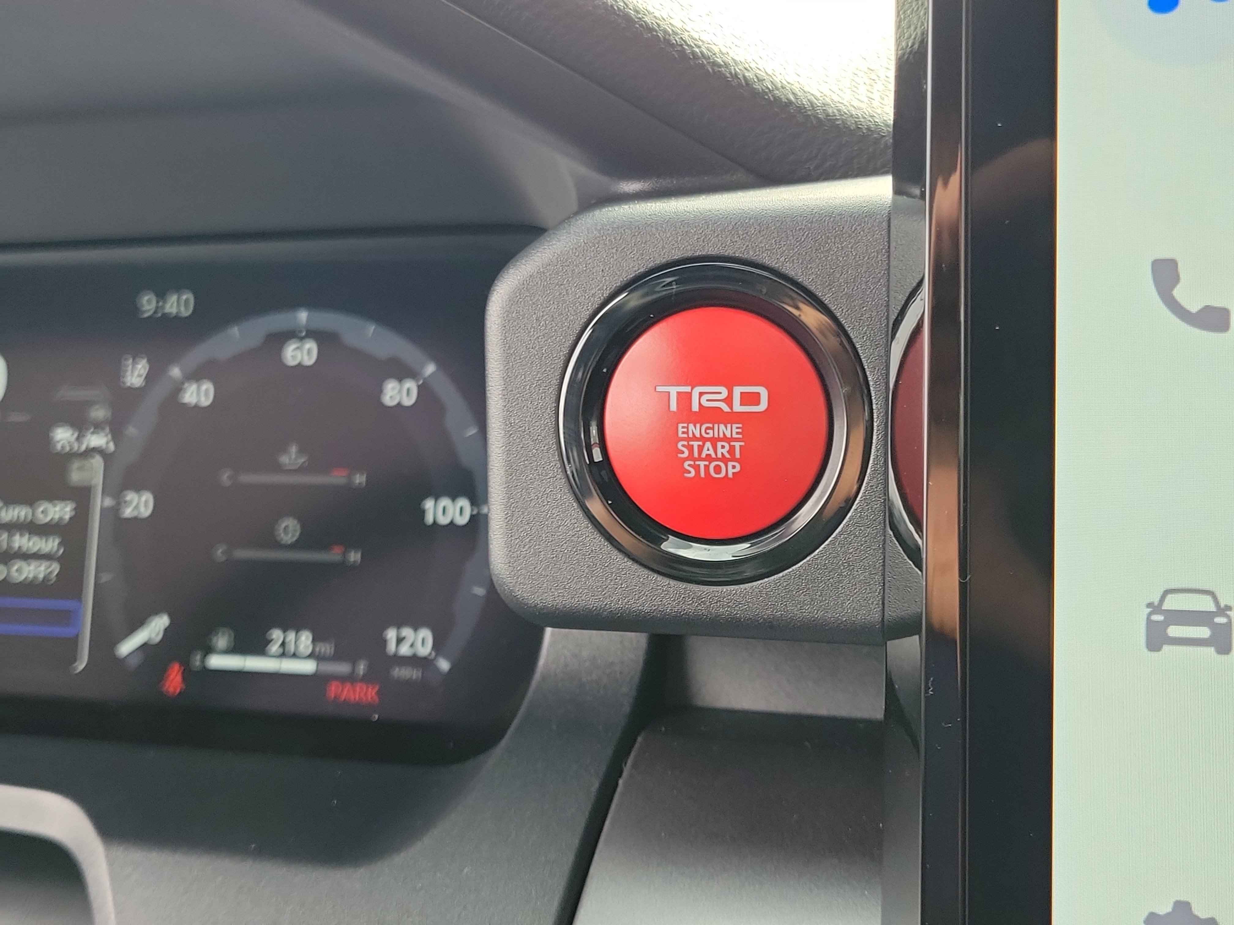 Used 2025 Toyota 4Runner TRD Off-Road Premium w/ Tow Technology Package AWD/4WD image 28
