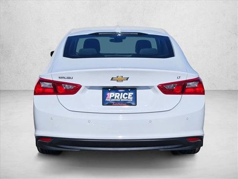 Used 2024 Chevrolet Malibu LT FWD image 7