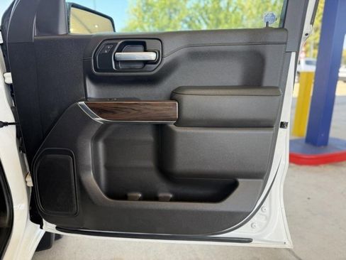 Used 2021 GMC Sierra 1500 SLT w/ SLT Convenience Package image 26