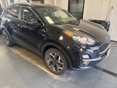 Used 2020 Kia Sportage EX AWD/4WD image 1
