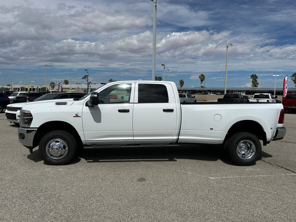 New 2026 RAM 3500 Tradesman AWD/4WD image 3