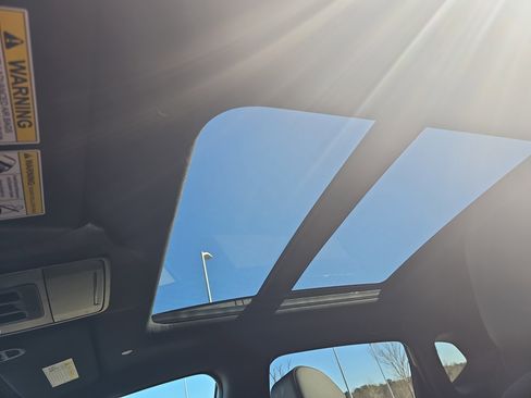 Used 2025 Acura ADX A-Spec image 28