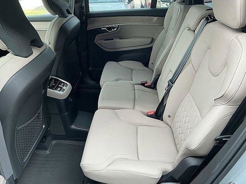 New 2026 Volvo XC90 T8 Plus w/ Protection Package Premier AWD/4WD image 14
