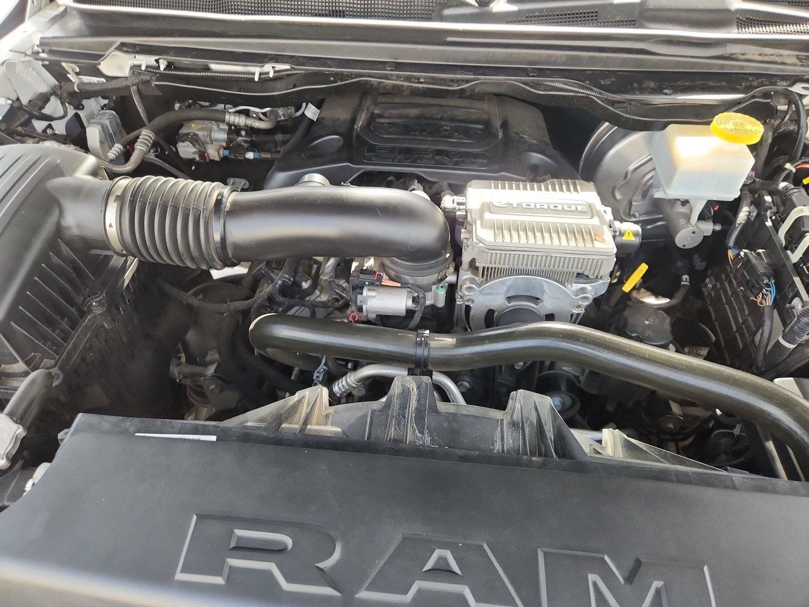 Used 2024 RAM 1500 Laramie AWD/4WD image 29