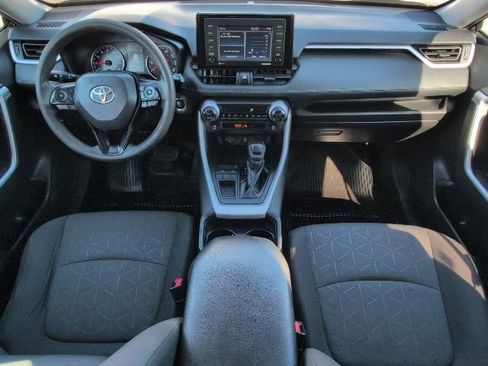 Used 2021 Toyota RAV4 XLE image 5