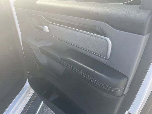 Used 2019 RAM 1500 Big Horn AWD/4WD image 8