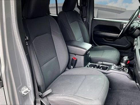 Used 2019 Jeep Wrangler Unlimited Sport S AWD/4WD image 7