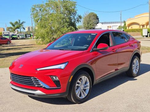 New 2026 Buick Envista Preferred w/ Convenience II Package image 2