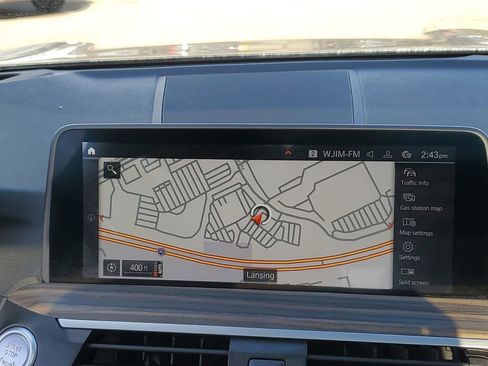 Used 2021 BMW X3 xDrive30i w/ Premium Package image 16