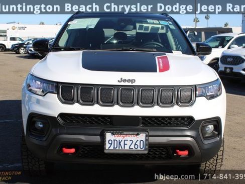 Used 2022 Jeep Compass Trailhawk w/ Trailhawk Convenience Group image 2