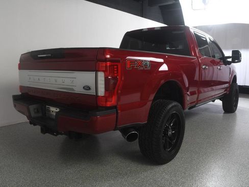 Used 2018 Ford F250 Platinum w/ Platinum Ultimate Package AWD/4WD image 5