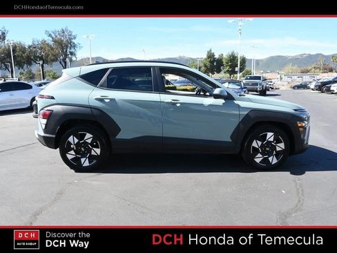 Used 2025 Hyundai Kona SEL image 5
