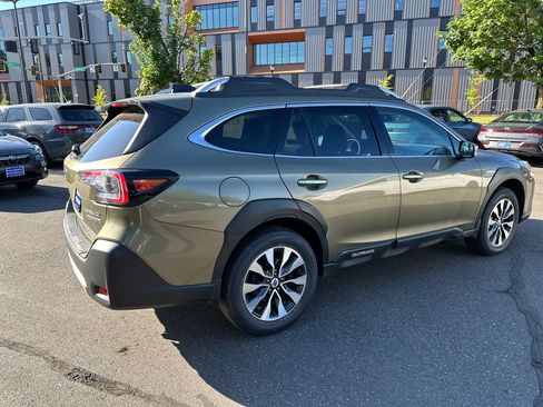 Used 2023 Subaru Outback Touring XT w/ Popular Package #2 AWD/4WD image 6