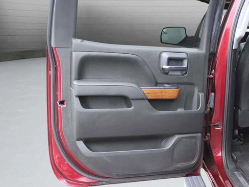 Used 2017 Chevrolet Silverado 1500 High Country image 17