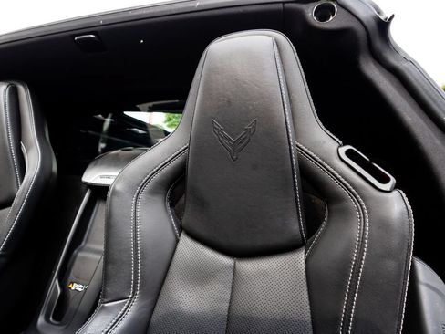 Used 2023 Chevrolet Corvette Stingray Preferred Cpe w/ 2LT RWD image 42