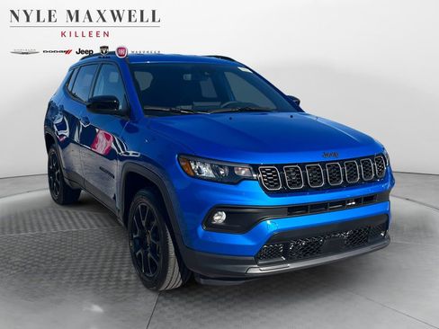 New 2026 Jeep Compass Latitude AWD/4WD image 2