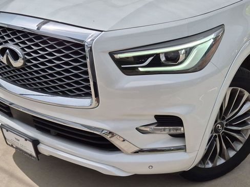 Used 2019 INFINITI QX80 Luxe w/ 22" Wheel Package RWD image 7