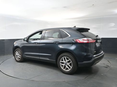 Used 2022 Ford Edge SEL w/ Convenience Package AWD/4WD image 3