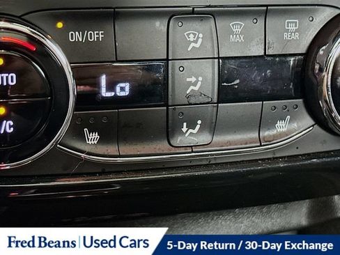 Used 2024 Chevrolet TrailBlazer RS w/ Convenience Package AWD/4WD image 26